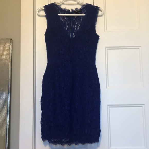 Babaton blue lace dress with pockets - Picture 2 of 8